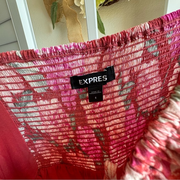 Express. Size S - Picture 9 of 10